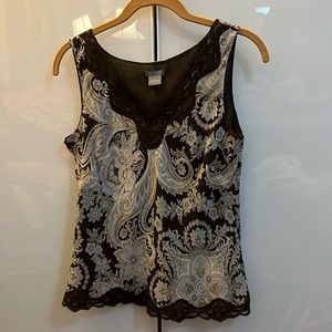 Ann Taylor Women's Sleeveless V-Neck 100% Silk over lining. Size 4. Lace trim.
